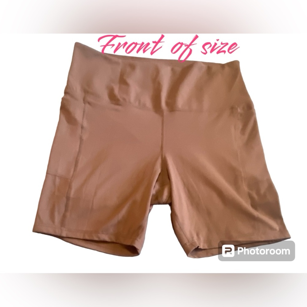 Danskin brown